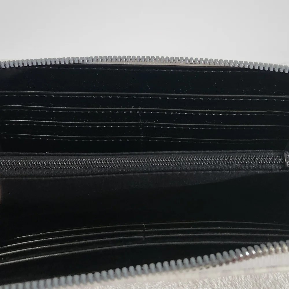 BETSEY Johnson Gray White Striped Floral Flower Box Wallet Clutch